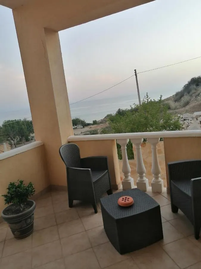 Bed and Breakfast Al Faro Realmonte 0*,  Italia