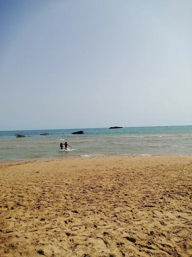 Bed and Breakfast Al Faro Realmonte 0*,  Italia